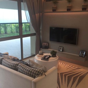 the vales ec show flat